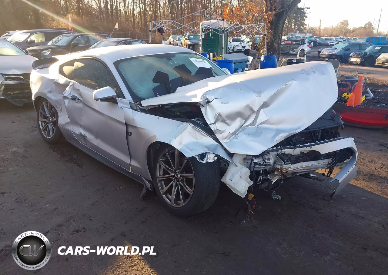 2015 Ford Mustang V6 – zdjęcie 1 z 16