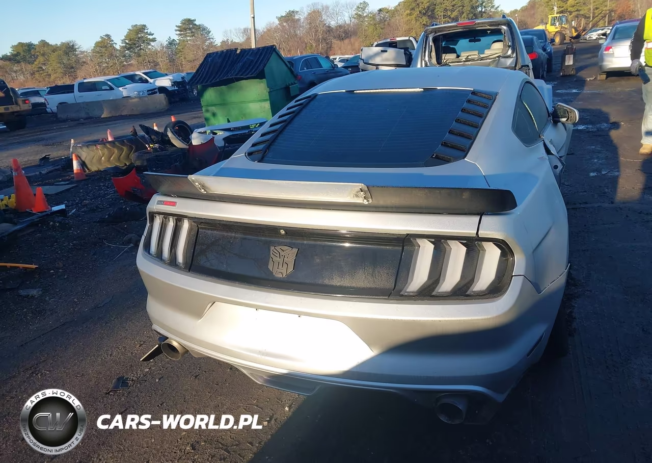 2015 Ford Mustang V6 VIN:1FA6P8AMXF5352512 - 15