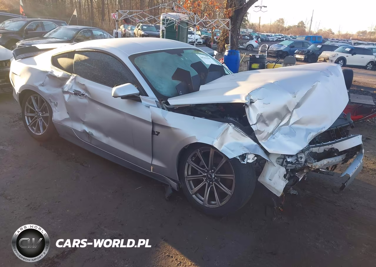 2015 Ford Mustang V6 VIN:1FA6P8AMXF5352512 - 6
