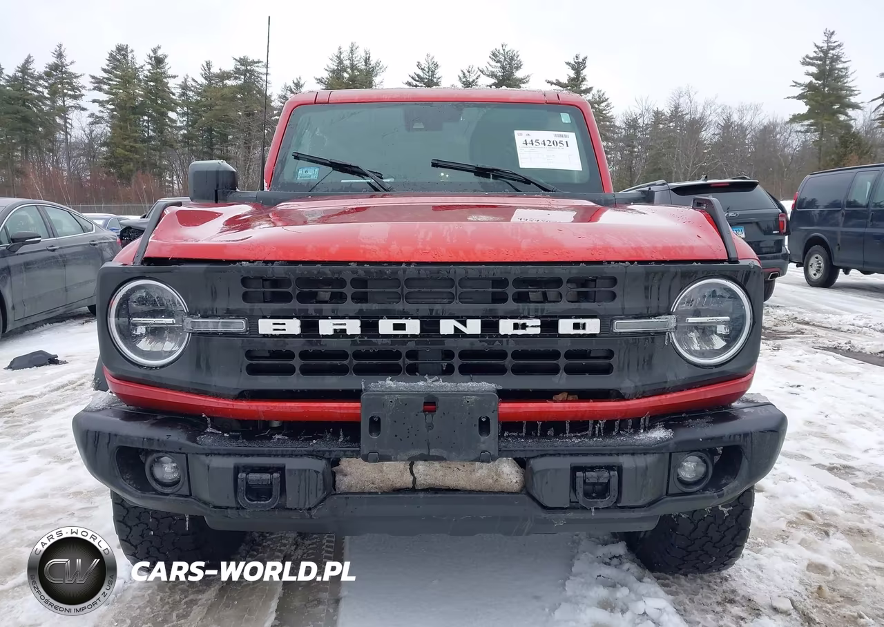 2024 Ford Bronco Black Diamond VIN:1FMDE1BH5RLA21459 - 13
