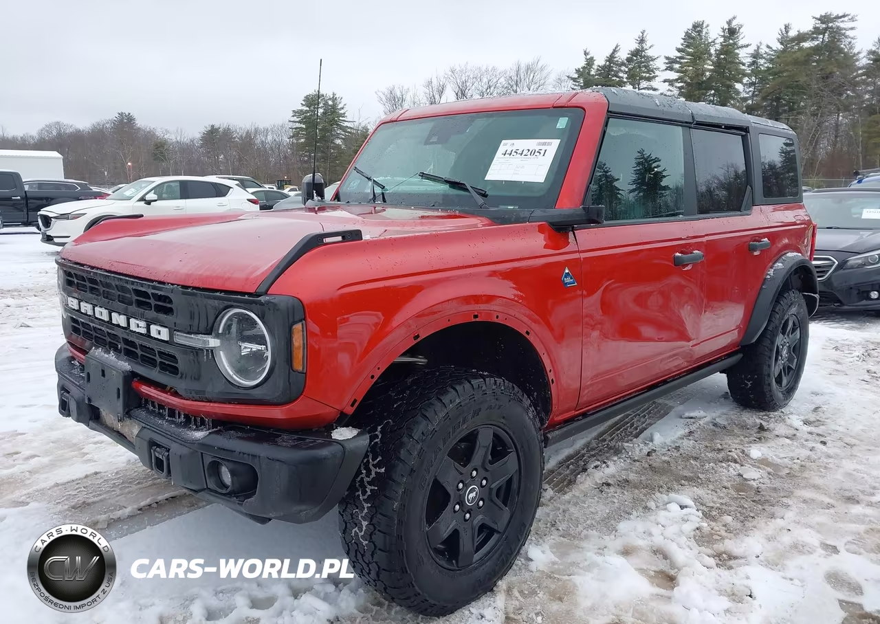 2024 Ford Bronco Black Diamond VIN:1FMDE1BH5RLA21459 - 2