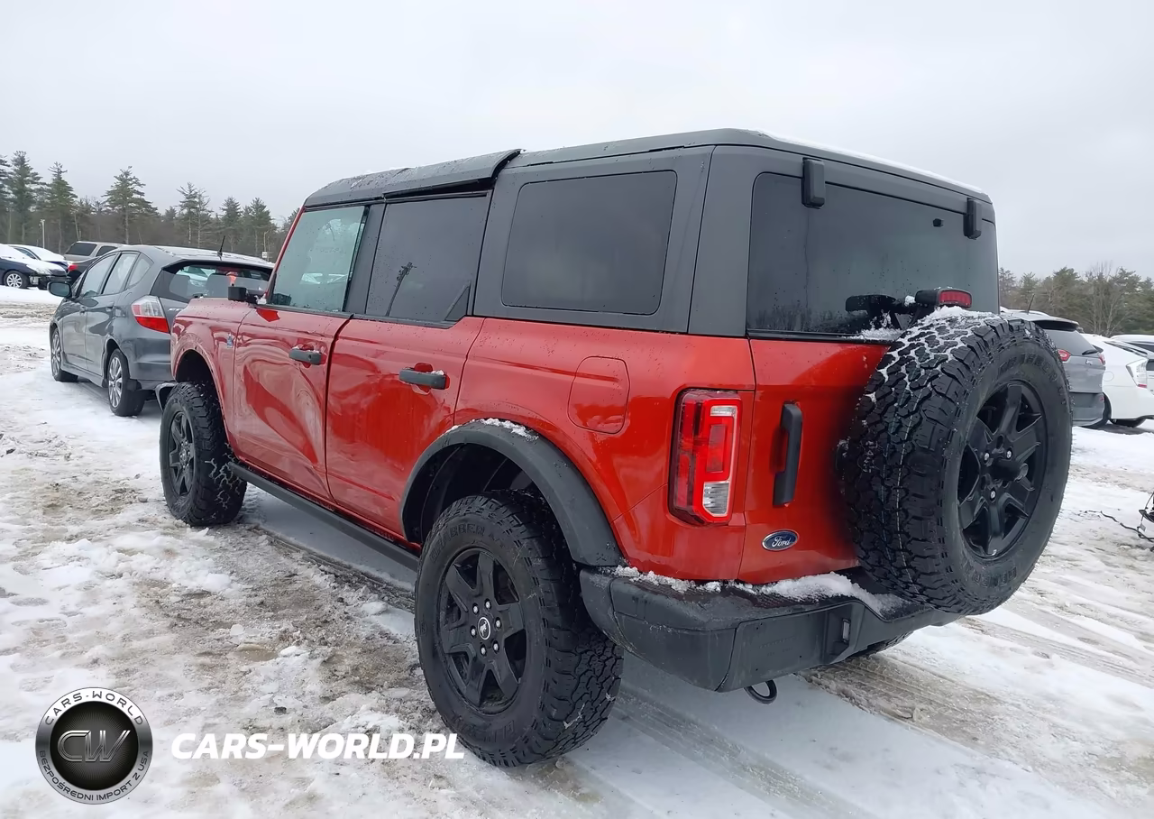 2024 Ford Bronco Black Diamond VIN:1FMDE1BH5RLA21459 - 3