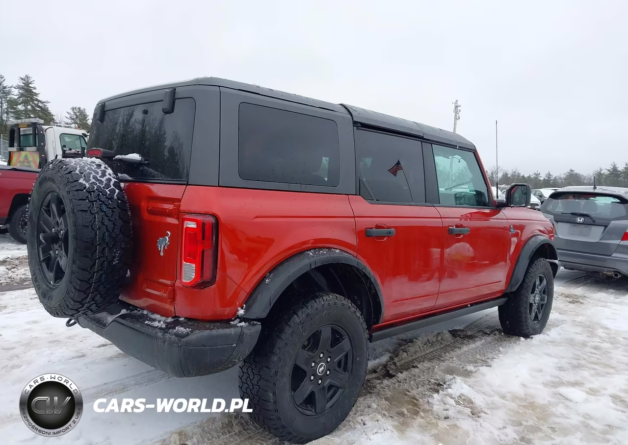 2024 Ford Bronco Black Diamond VIN:1FMDE1BH5RLA21459 - 4