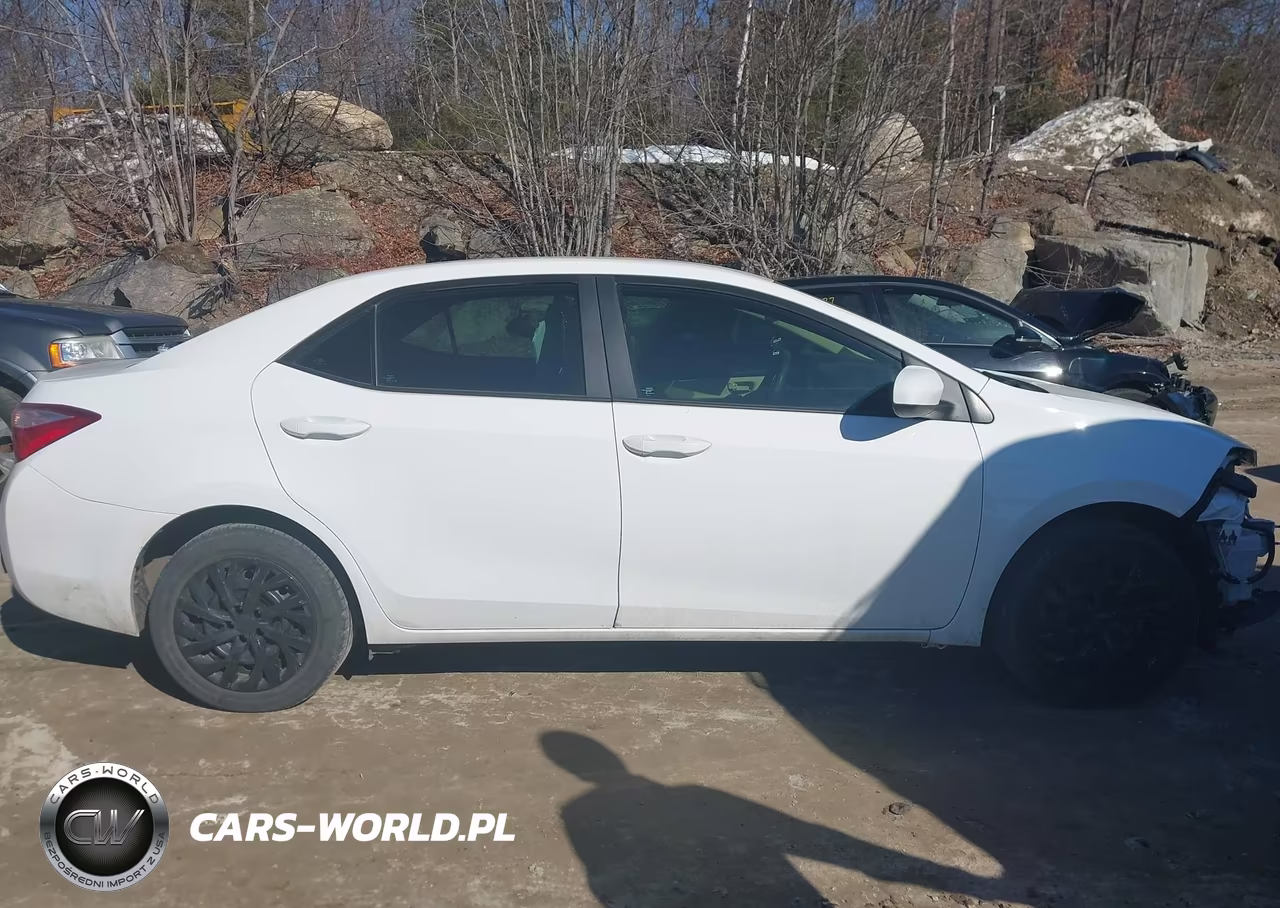 2017 Toyota Corolla Le VIN:2T1BURHE9HC898536 - 14