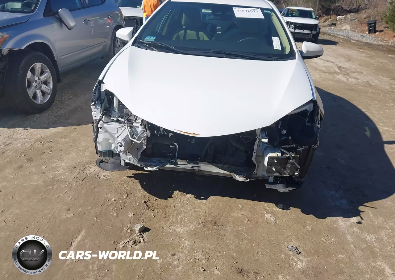2017 Toyota Corolla Le VIN:2T1BURHE9HC898536 - 6