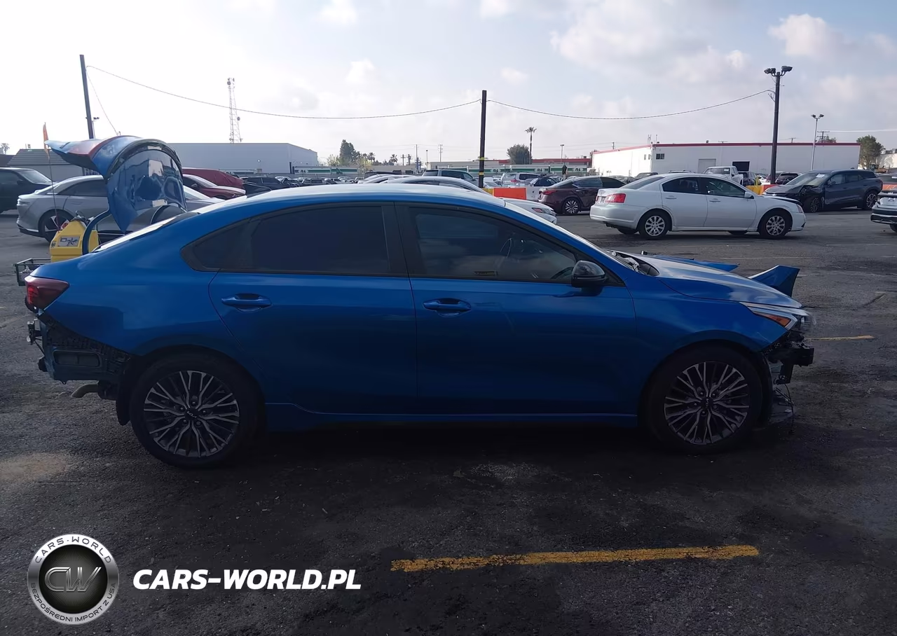 2023 Kia Forte Gt-Line VIN:3KPF54AD4PE621554 - 14