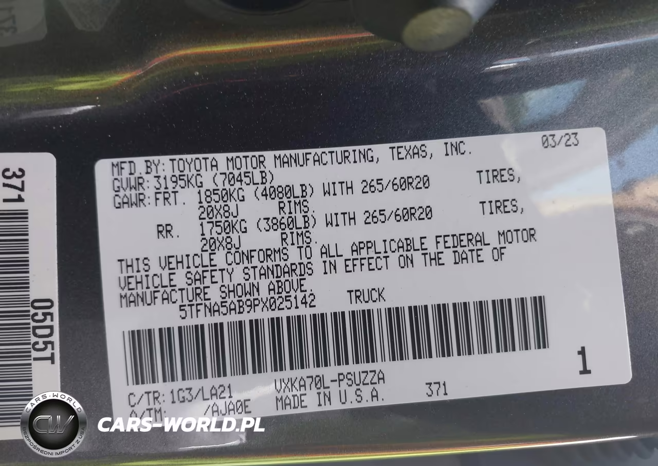 2023 Toyota Tundra Platinum VIN:5TFNA5AB9PX025142 - 9
