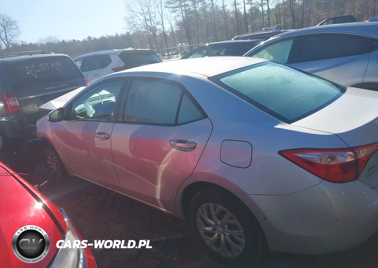 2019 Toyota Corolla Le VIN:2T1BURHE0KC192224 - 12