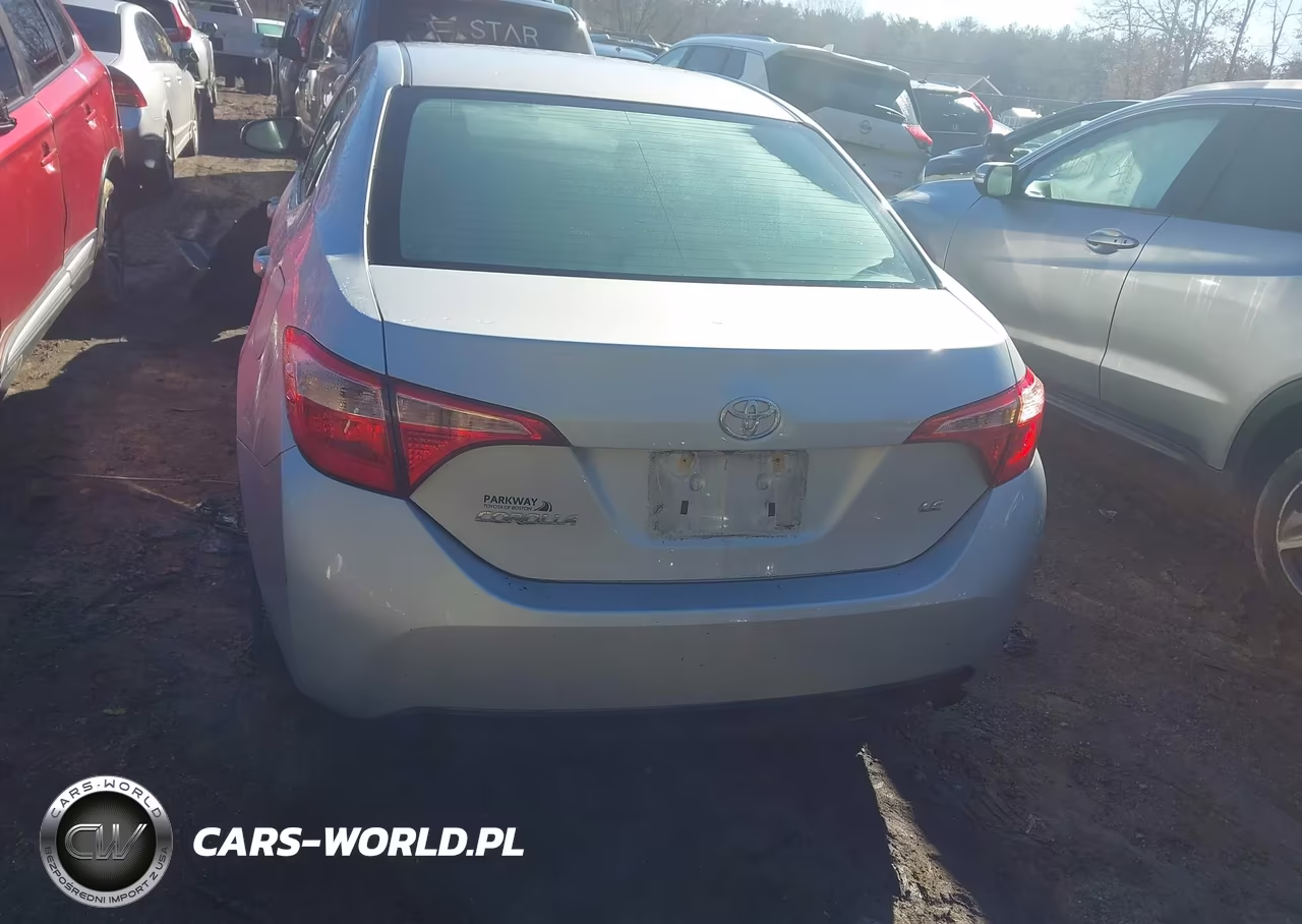 2019 Toyota Corolla Le VIN:2T1BURHE0KC192224 - 14