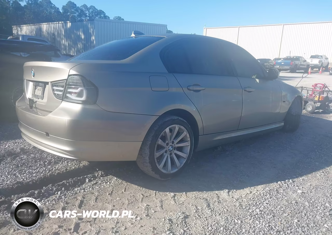 2011 BMW 328I VIN:WBAPH7C57BE679596 - 4
