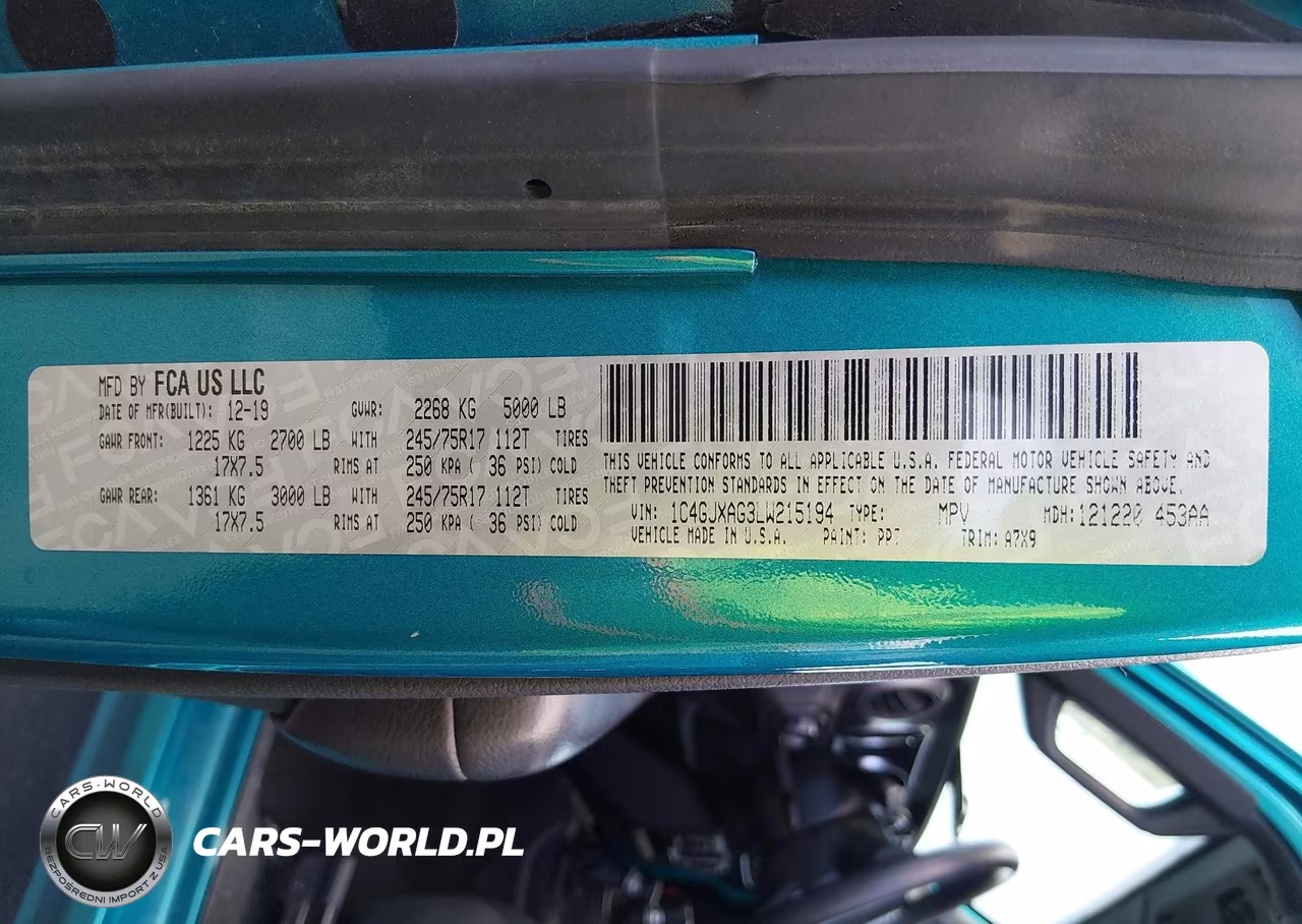 2020 Jeep Wrangler Sport 4X4 VIN:1C4GJXAG3LW215194 - 9