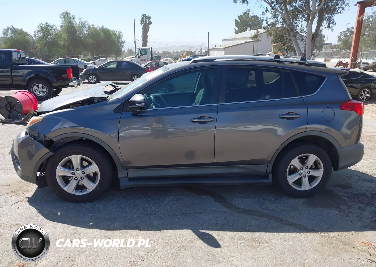 2014 Toyota Rav4 Xle VIN:2T3WFREV3EW126051 - 14