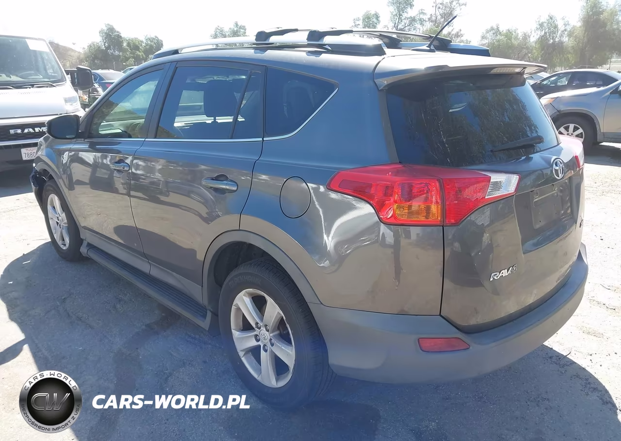 2014 Toyota Rav4 Xle VIN:2T3WFREV3EW126051 - 3