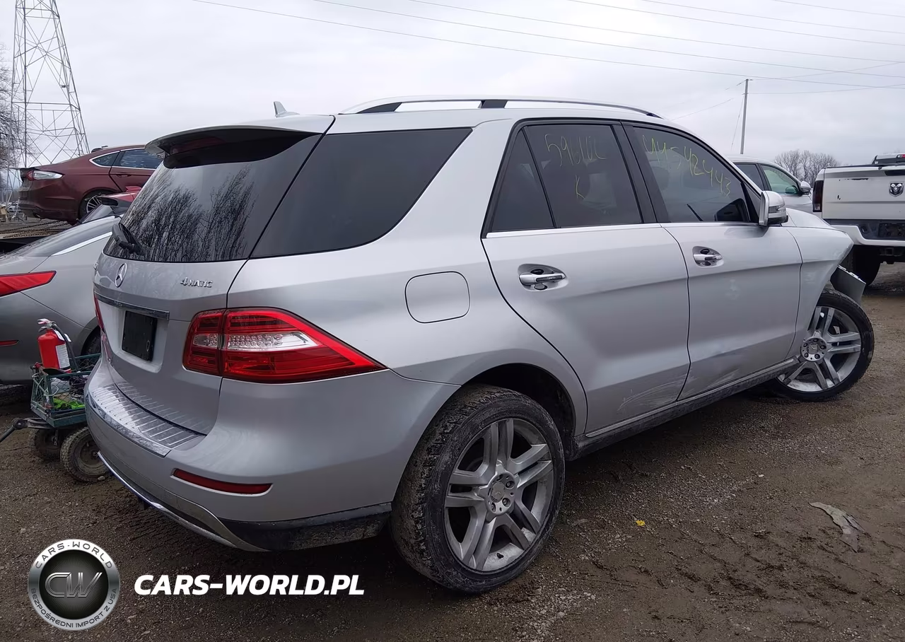 2015 Mercedes-Benz Ml 350 4Matic VIN:4JGDA5HB4FA596102 - 4