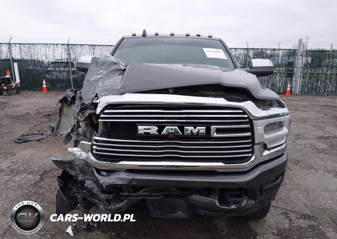 2021 Ram 2500 Laramie 4X4 6'4 Box VIN:3C6UR5FL8MG639452 - 13
