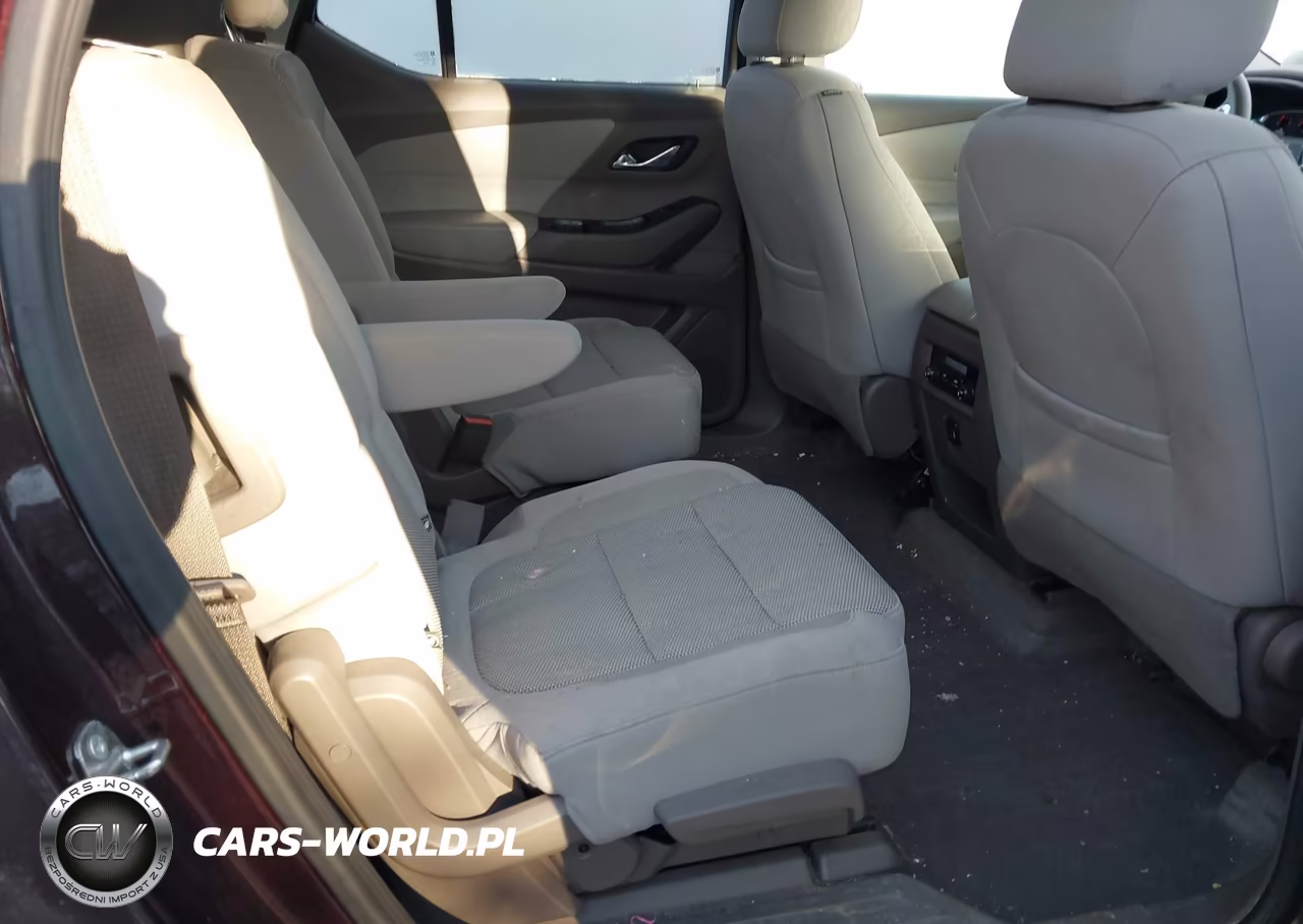 2018 Chevrolet Traverse 1Lt VIN:1GNEVGKW9JJ127737 - 8