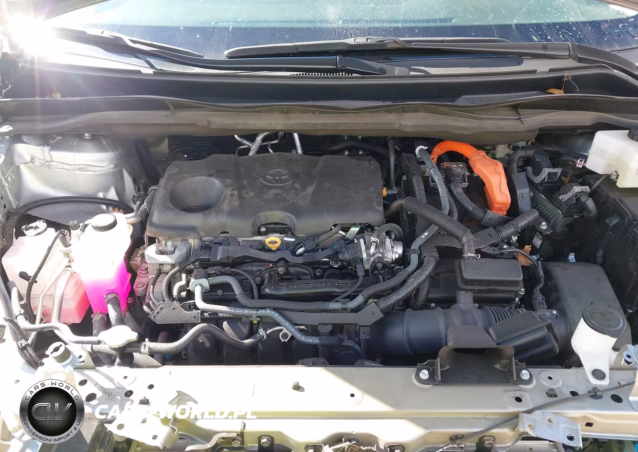2024 Toyota Sienna Le VIN:5TDKSKFC4RS148968 - 10