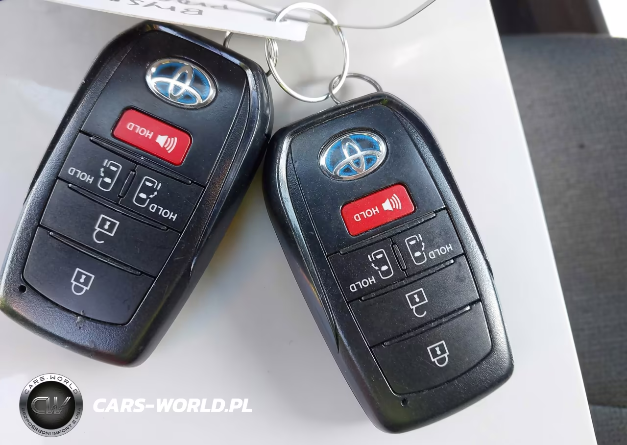 2024 Toyota Sienna Le VIN:5TDKSKFC4RS148968 - 11