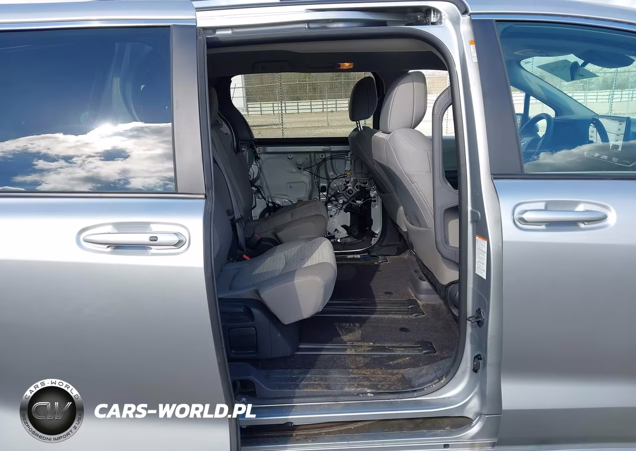 2024 Toyota Sienna Le VIN:5TDKSKFC4RS148968 - 8