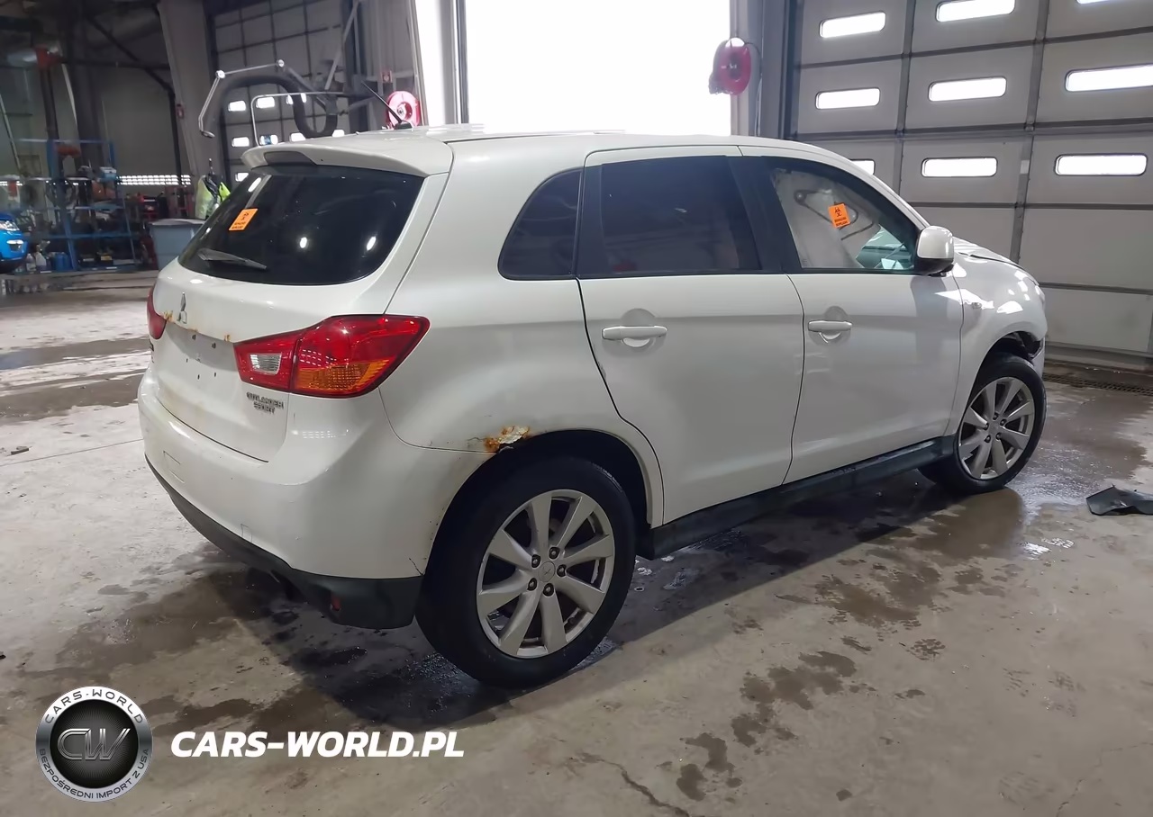 2014 Mitsubishi Outlander Sport Es VIN:4A4AP3AU6EE013650 - 4