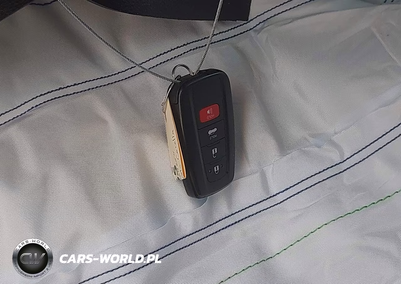2021 Toyota Corolla Hybrid Le VIN:JTDEAMDE0MJ030163 - 11