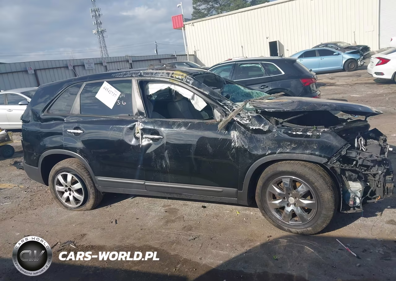 2012 Kia Sorento Lx VIN:5XYKT4A6XCG206337 - 13