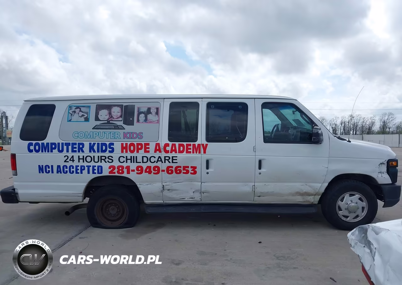 2013 Ford E-350 Super Duty Xl VIN:1FBSS3BL7DDA49372 - 13
