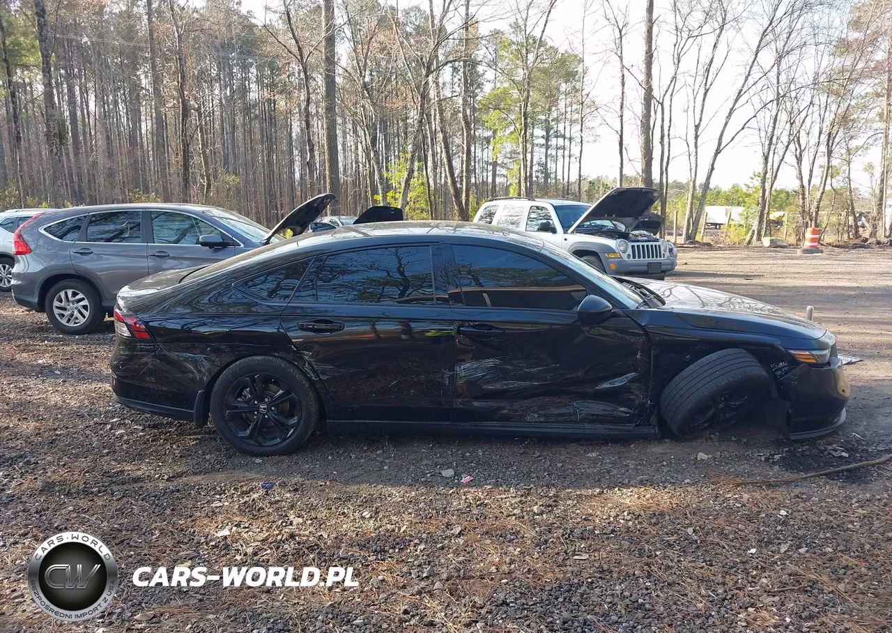 2025 Honda Accord Se VIN:1HGCY1F41SA055223 - 13