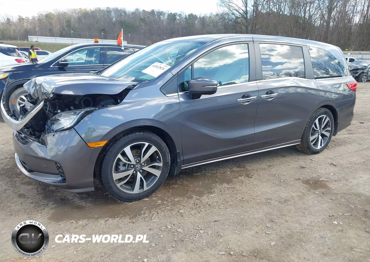 2024 Honda Odyssey Touring VIN:5FNRL6H84RB037305 - 2