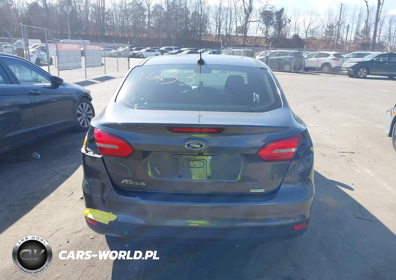 2017 Ford Focus Se VIN:1FADP3FEXHL266207 - 17