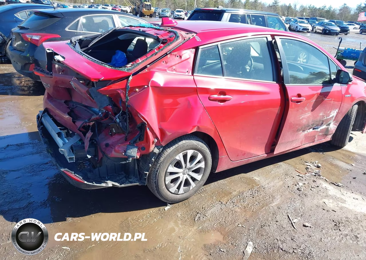 2021 Toyota Prius Le Awd-E VIN:JTDL9MFUXM3023892 - 4