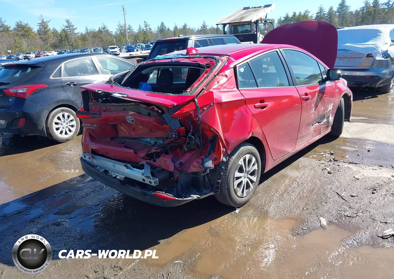 2021 Toyota Prius Le Awd-E VIN:JTDL9MFUXM3023892 - 6