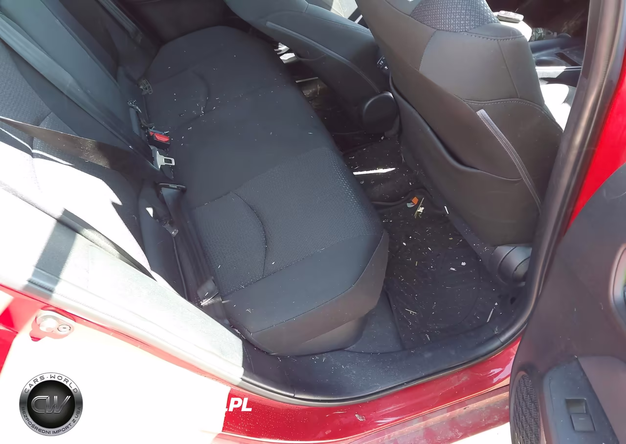 2021 Toyota Prius Le Awd-E VIN:JTDL9MFUXM3023892 - 8