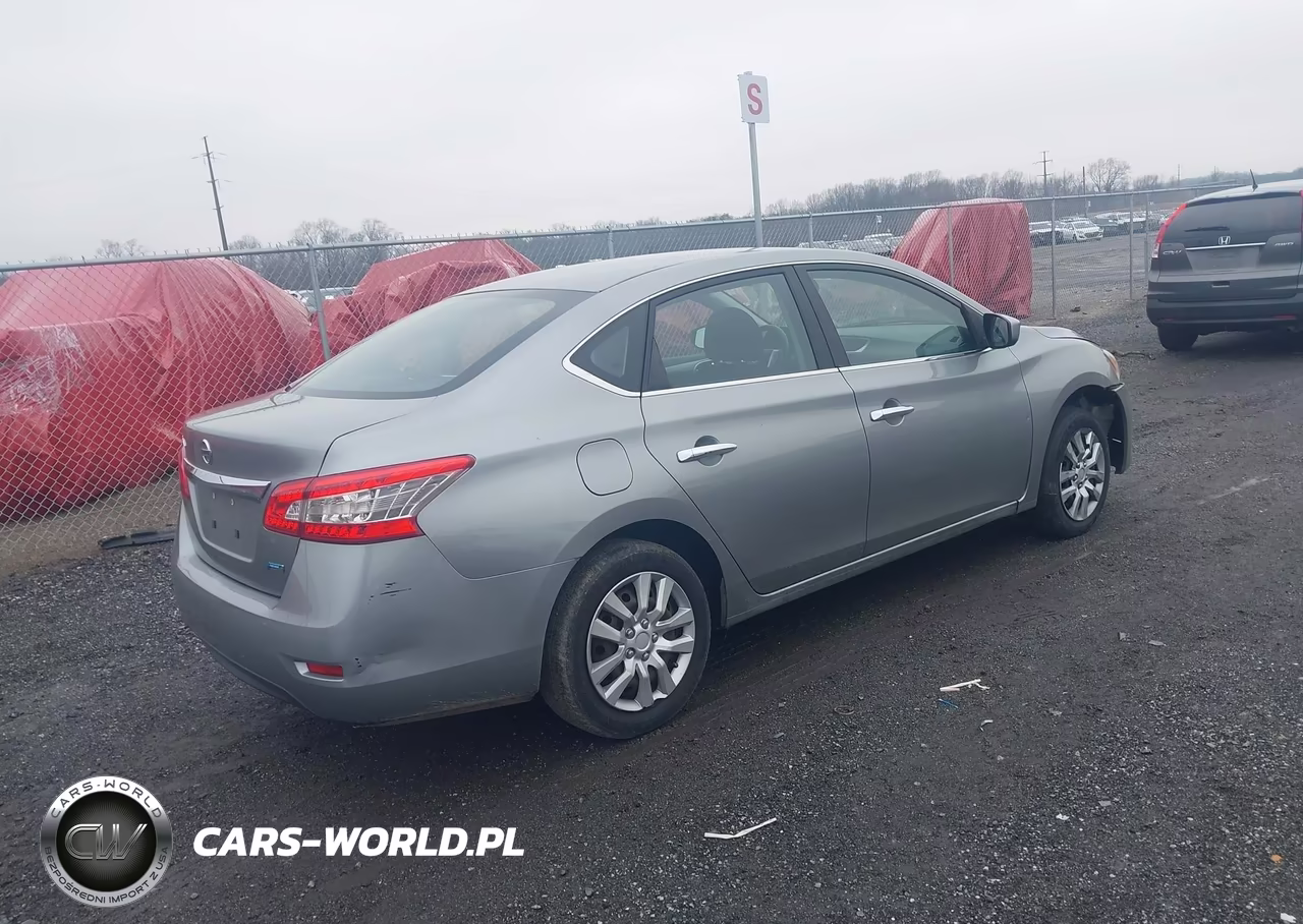 2014 Nissan Sentra S VIN:3N1AB7AP1EY242430 - 4