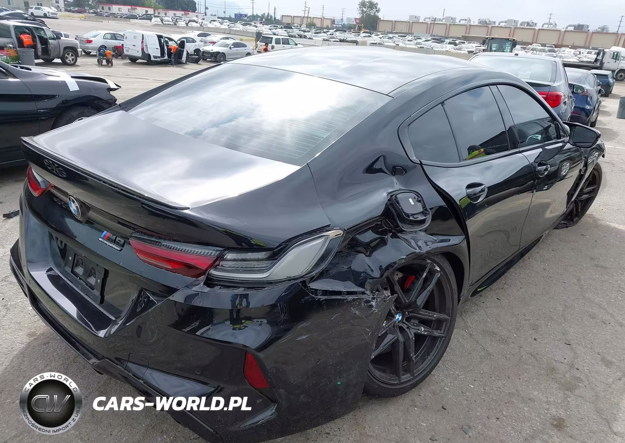2025 BMW M8 Gran Coupe Competition VIN:WBSGV0C05SCT69698 - 4