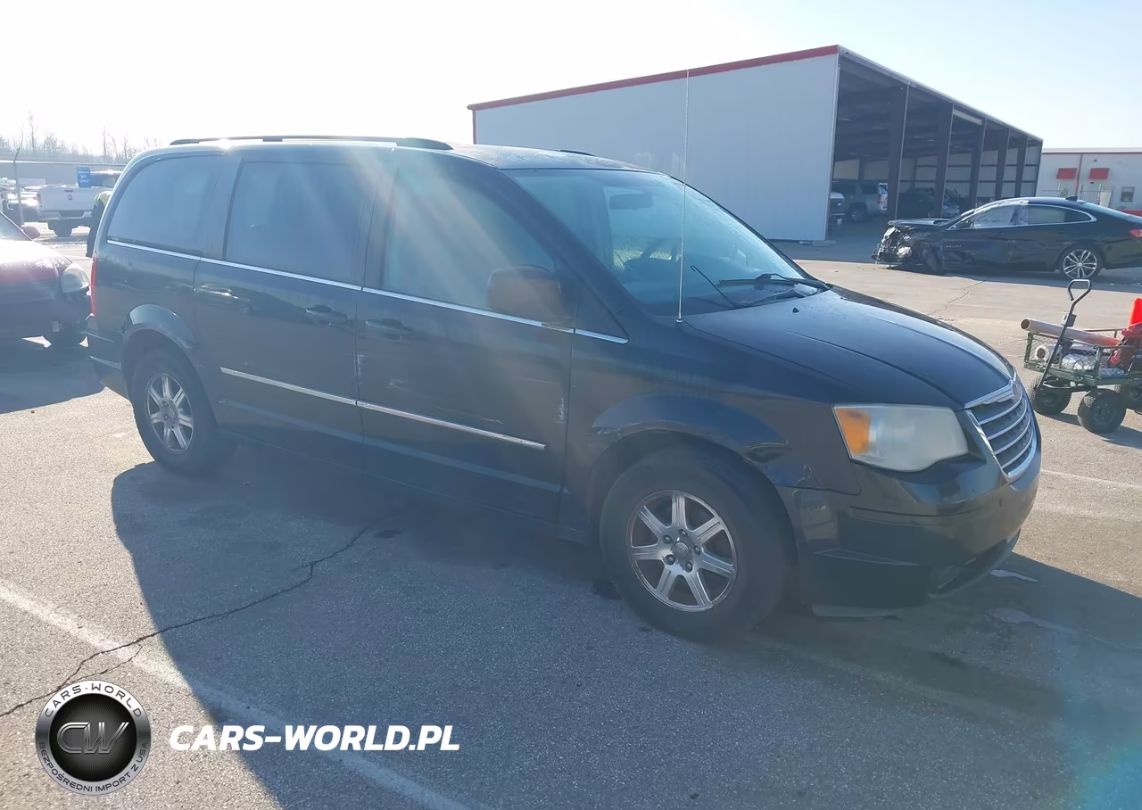2009 Chrysler Town & Country Touring