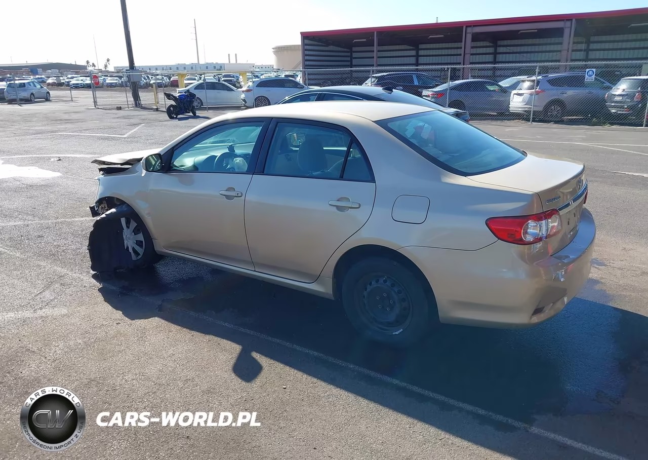 2011 Toyota Corolla Le VIN:2T1BU4EE0BC625239 - 3