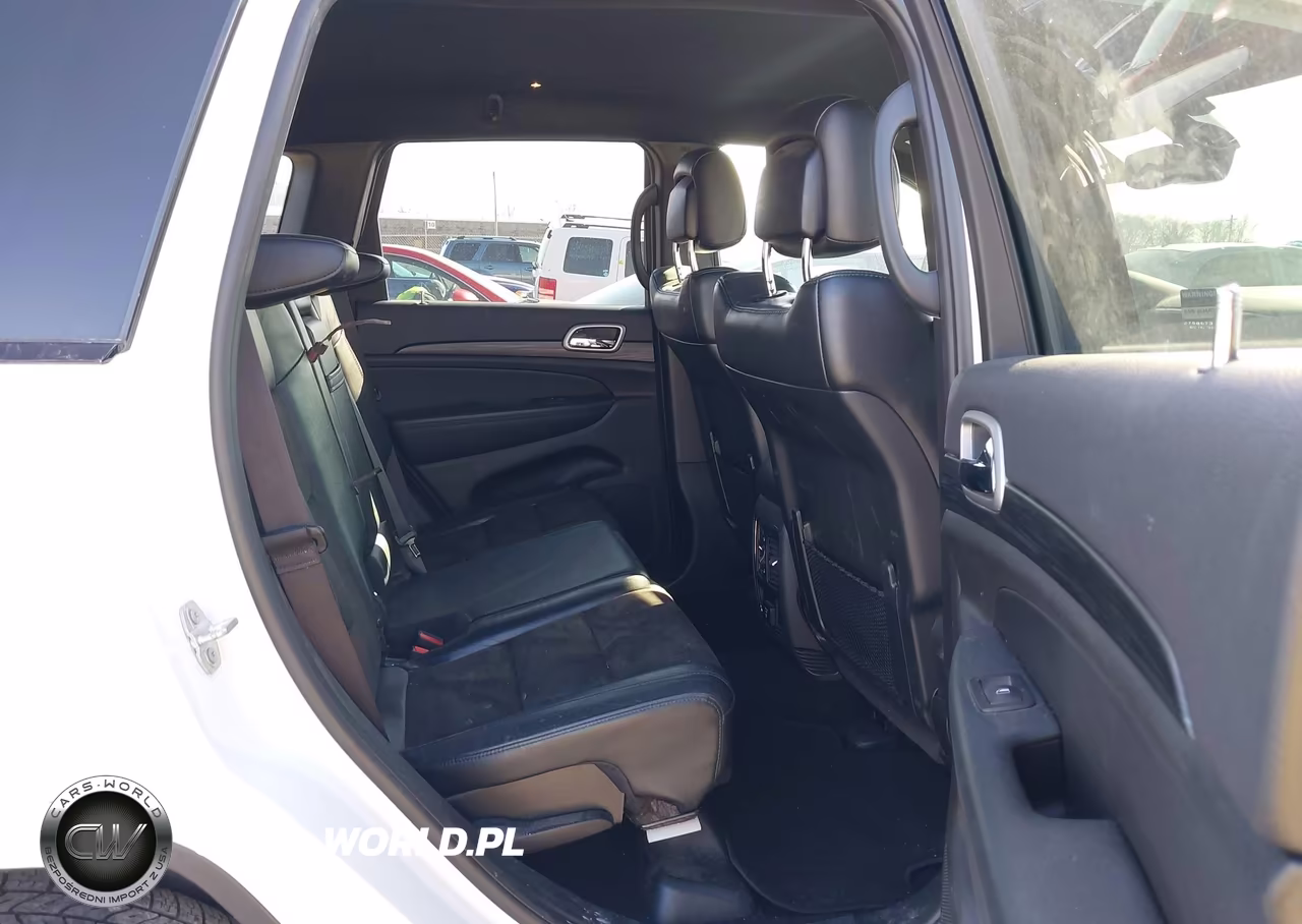 2020 Jeep Grand Cherokee Altitude 4X4 VIN:1C4RJFAG6LC385523 - 8