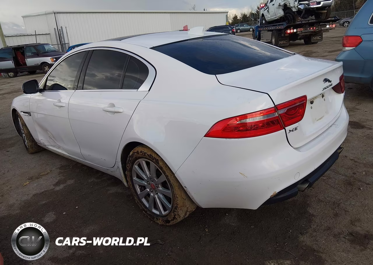 2019 Jaguar Xe 25T VIN:SAJAR4FX9KCP47542 - 3