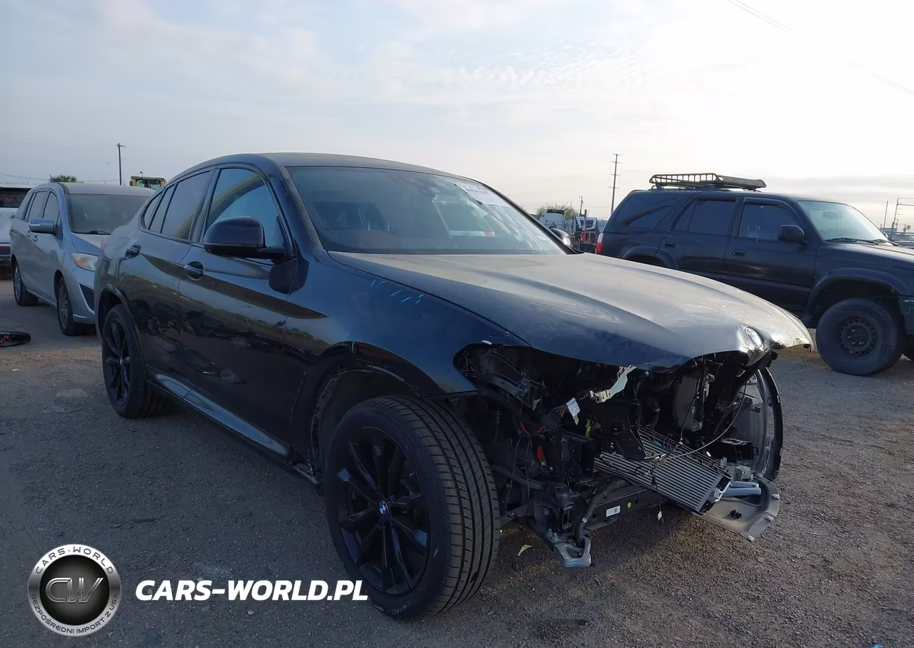 2025 BMW X4 xDrive30I