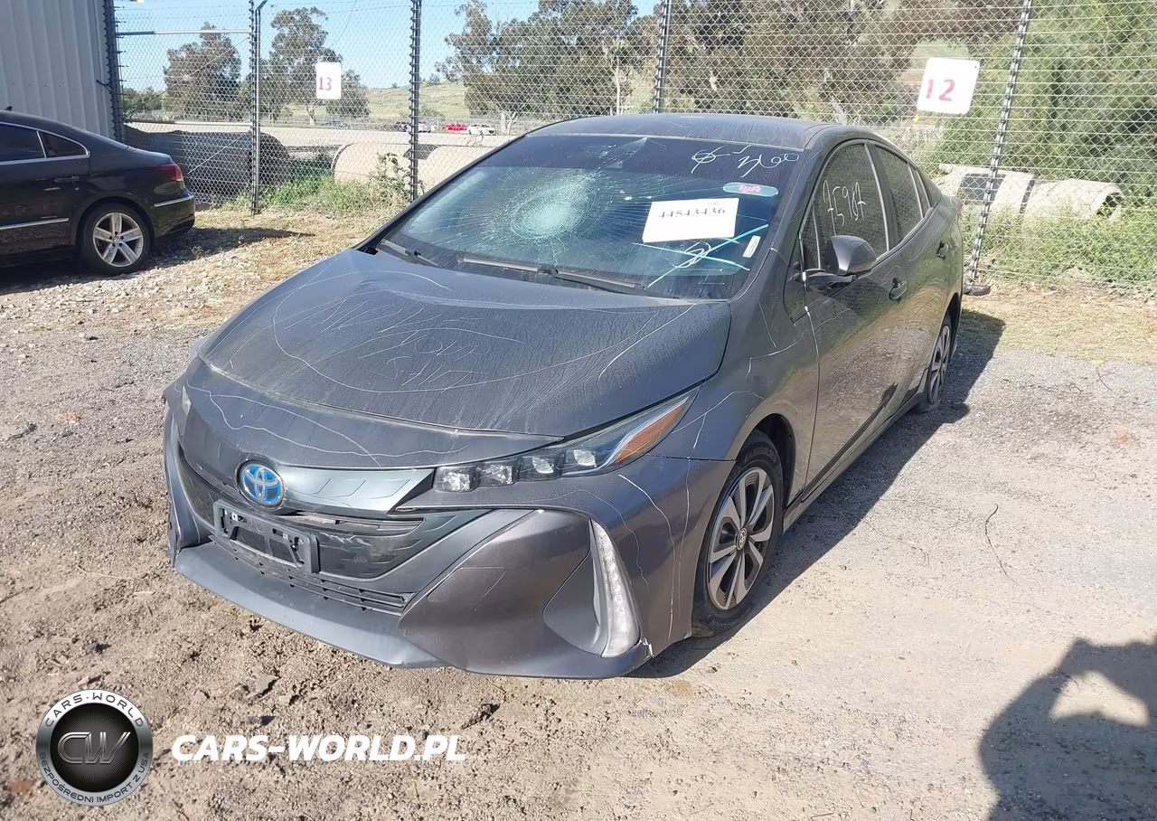 2019 Toyota Prius Prime Premium VIN:JTDKARFP3K3117653 - 2