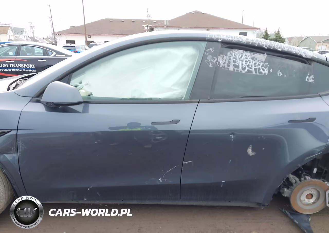 2023 Tesla Model Y Long Range VIN:7SAYGDEE1PA194785 - 14
