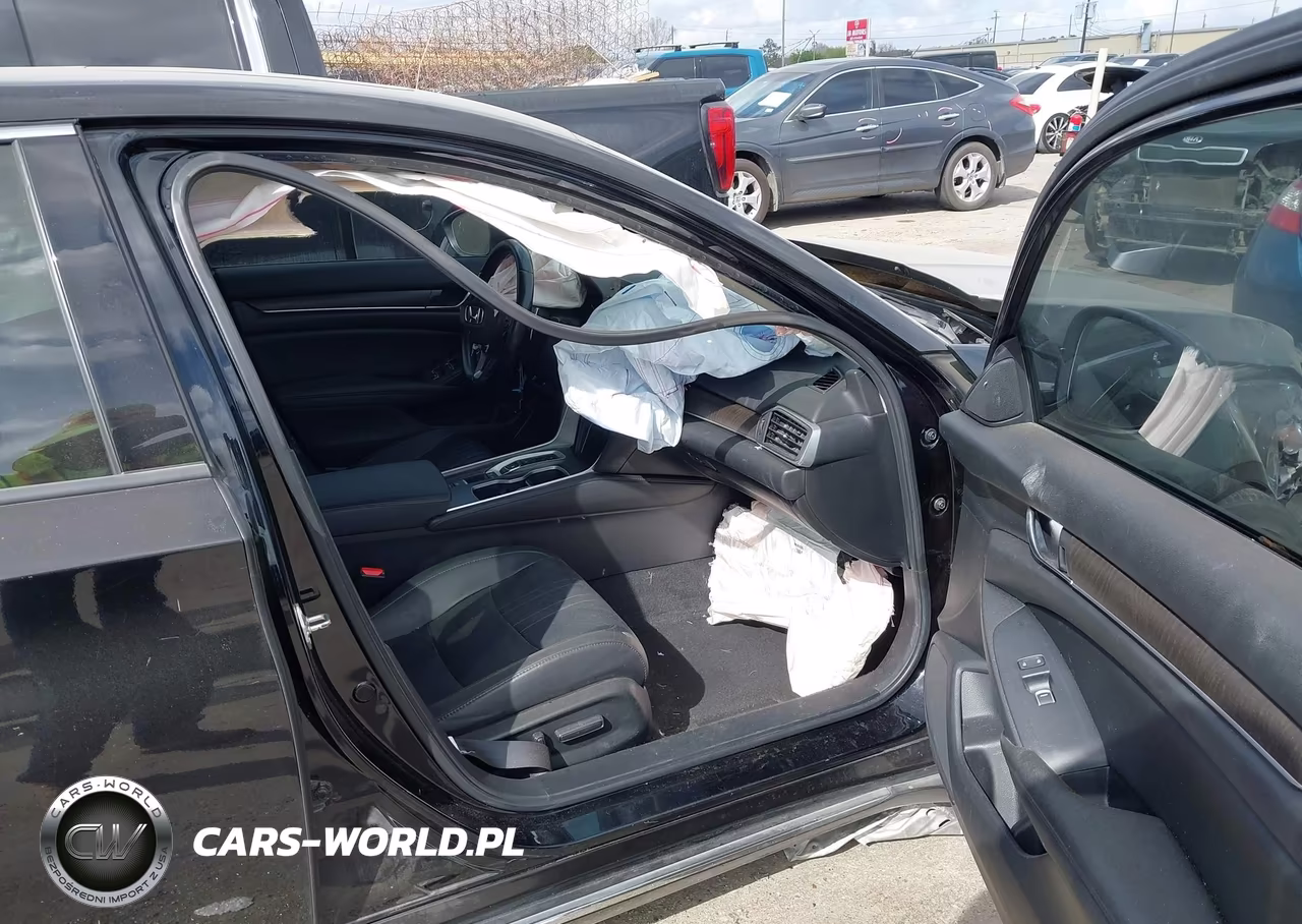 2020 Honda Accord Touring VIN:1HGCV2F90LA028770 - 5