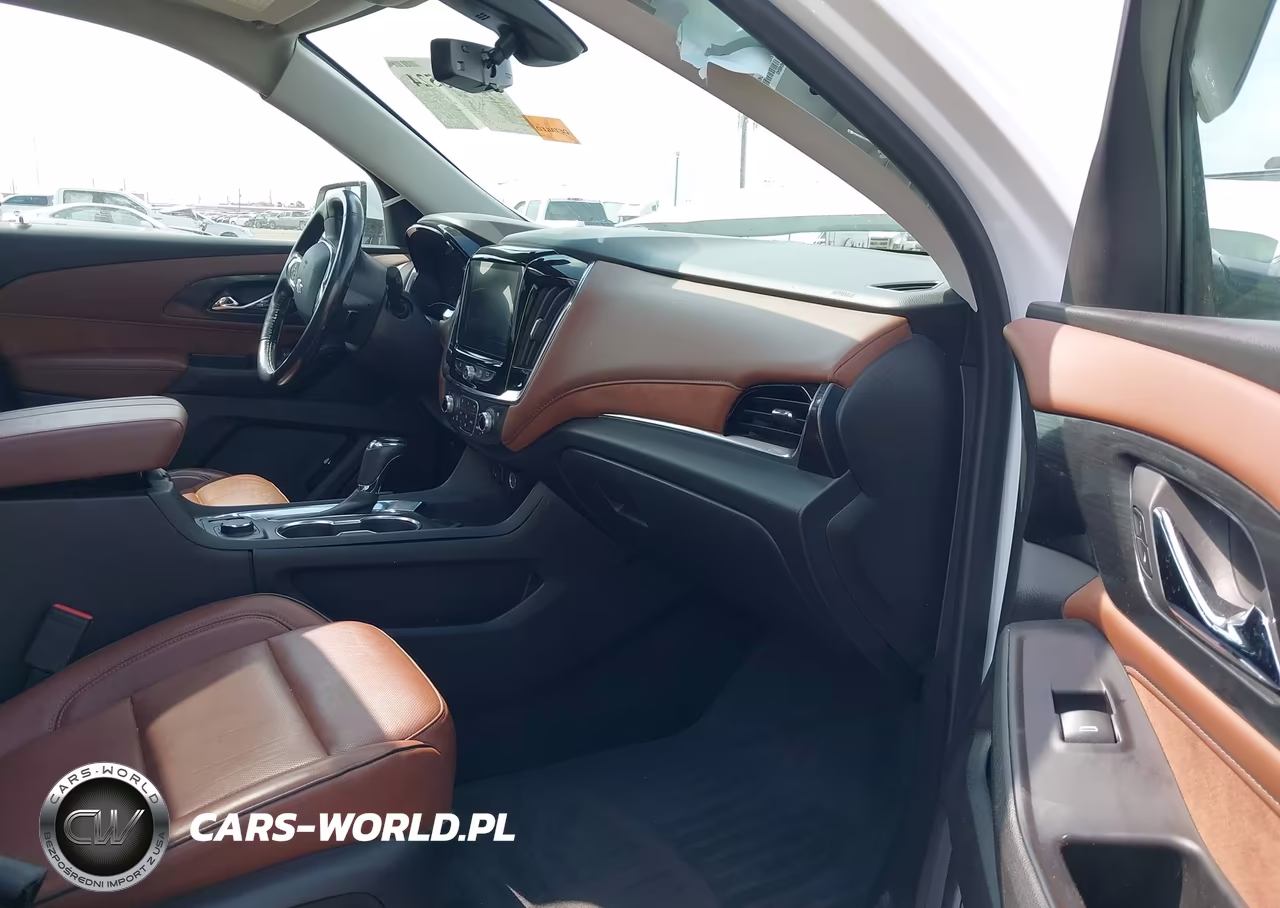 2019 Chevrolet Traverse High Country VIN:1GNEVJKW0KJ166084 - 5
