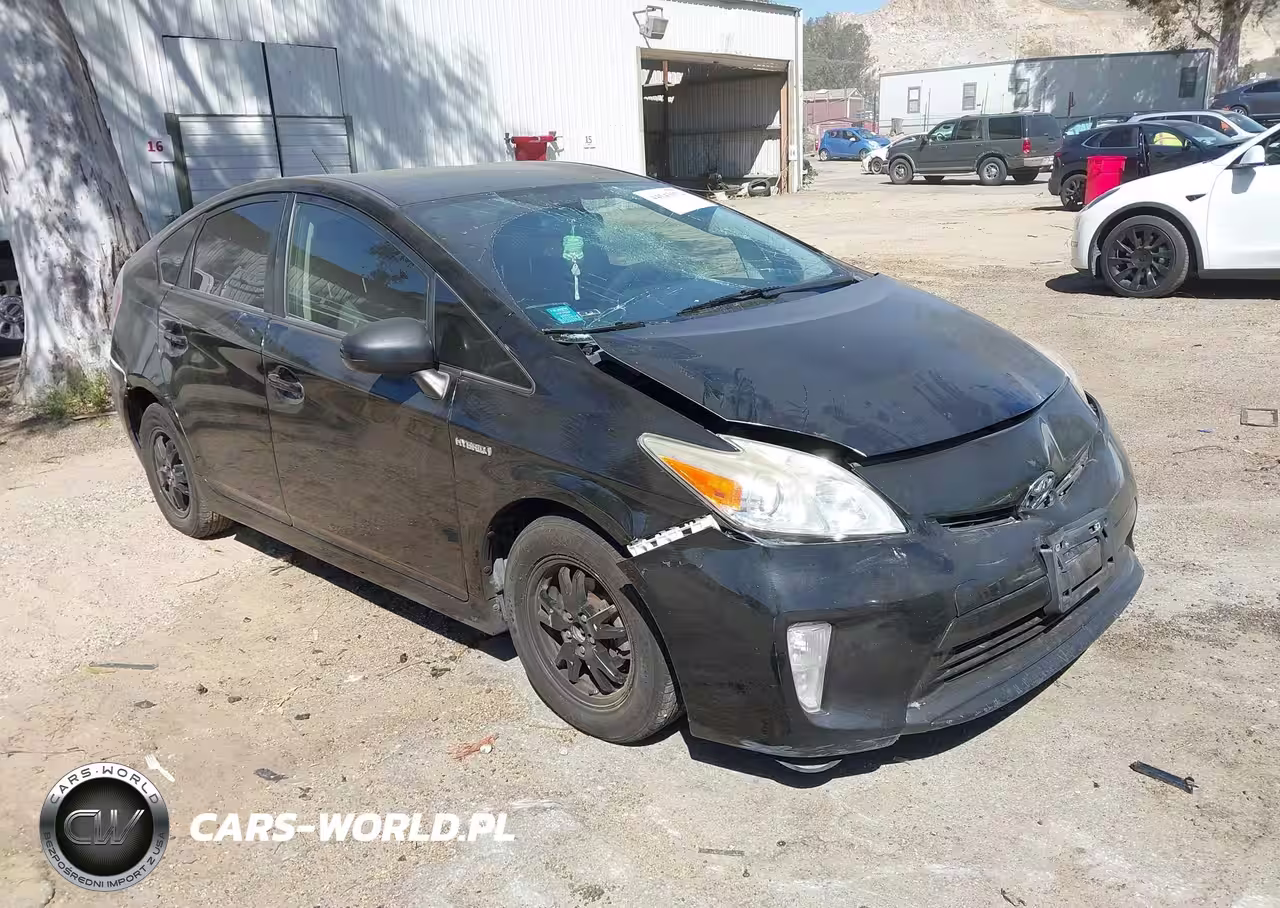 2014 Toyota Prius Three