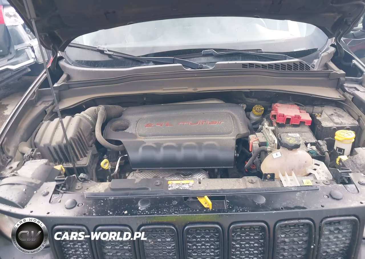 2020 Jeep Renegade North Edition 4X4 VIN:ZACNJBAB8LPL58652 - 10