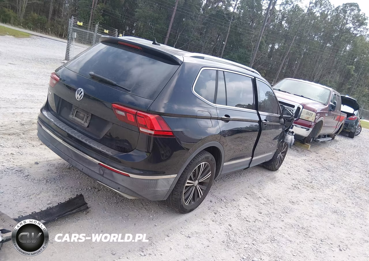 2019 Volkswagen Tiguan 2.0T Se-2.0T Sel-2.0T Sel R-Line-2.0T Sel R-Line Black VIN:3VV3B7AX3KM074655 - 4