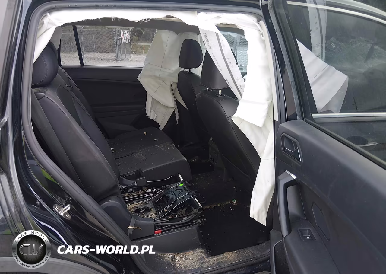 2019 Volkswagen Tiguan 2.0T Se-2.0T Sel-2.0T Sel R-Line-2.0T Sel R-Line Black VIN:3VV3B7AX3KM074655 - 8