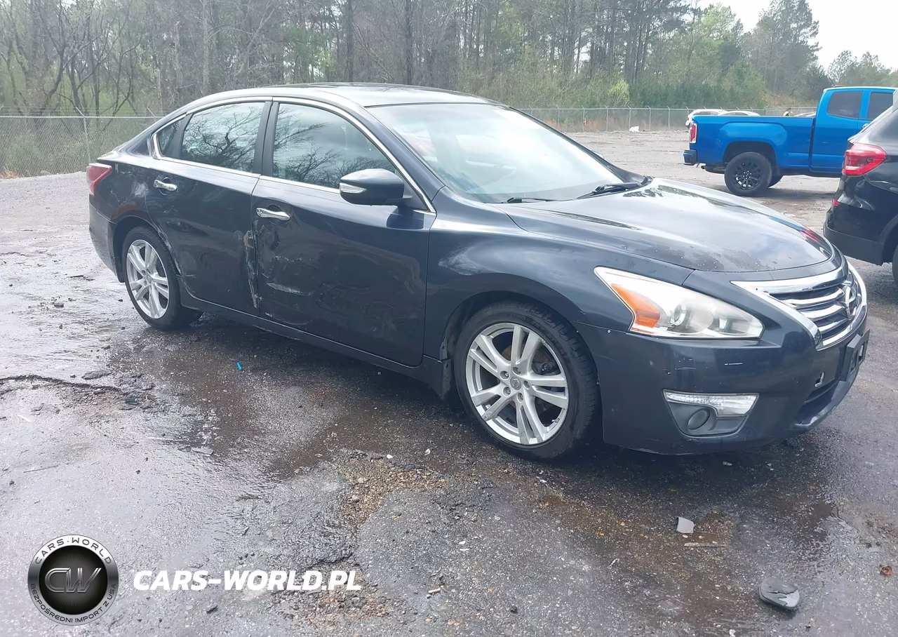 2013 Nissan Altima 3.5 Sv