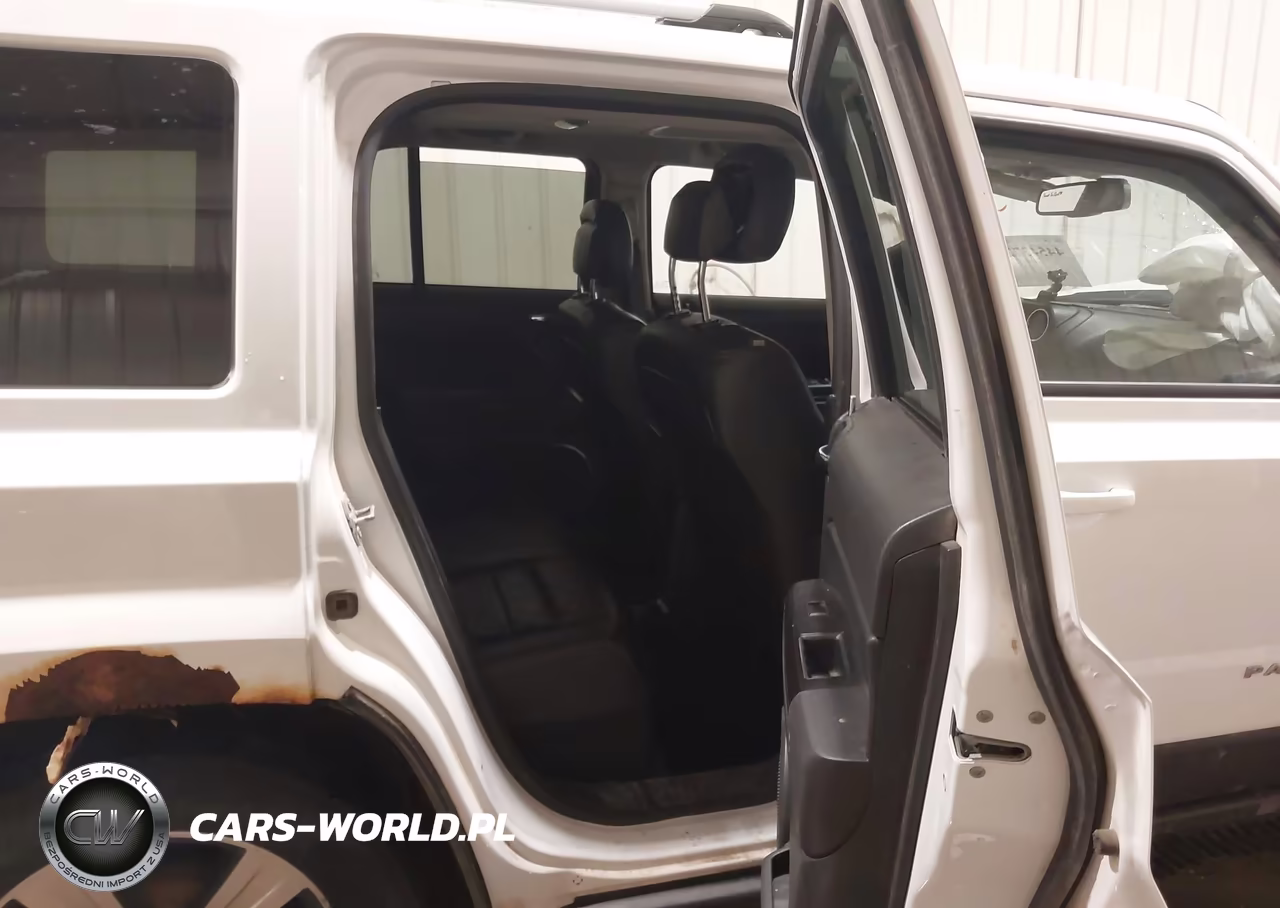 2016 Jeep Patriot High Altitude Edition VIN:1C4NJPFA7GD760523 - 8